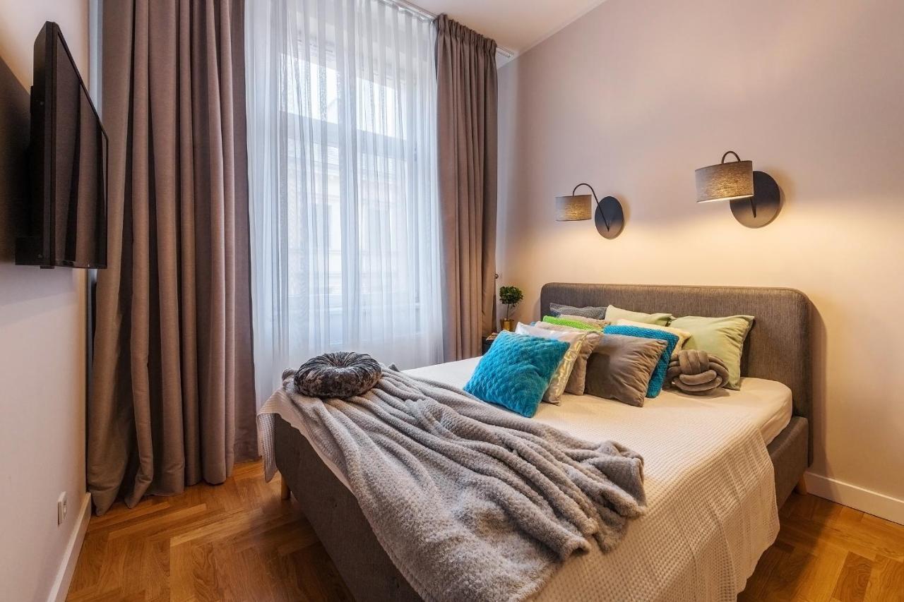 Scandic Apartments - Old Town Краков Экстерьер фото